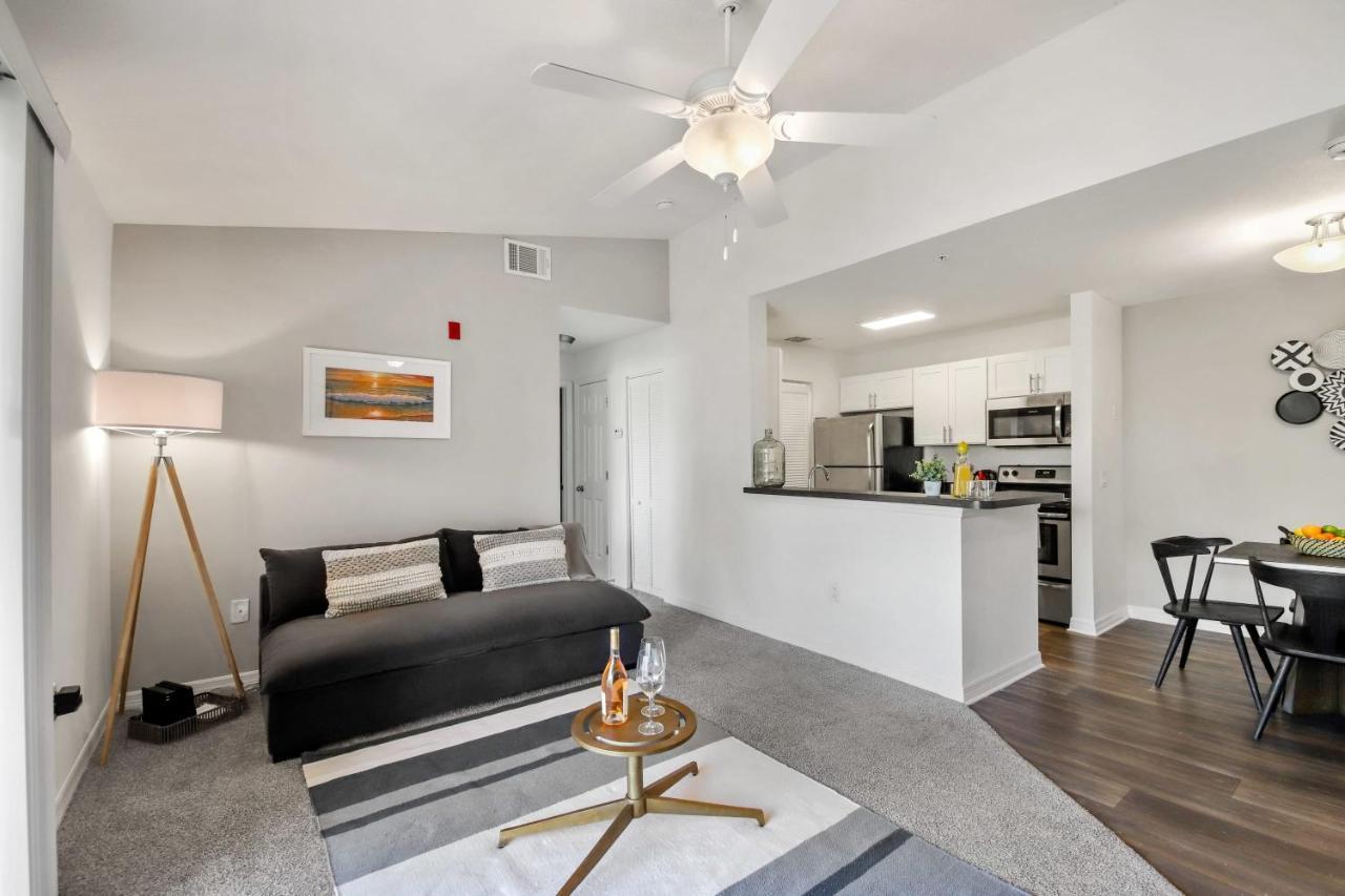 Comfy And Spacious 1Br W Pool Gym Workspace Bradenton Eksteriør billede